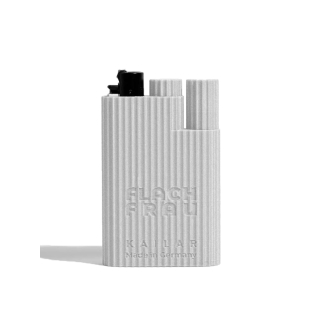 Die FLACHFRAU® - Das Original White